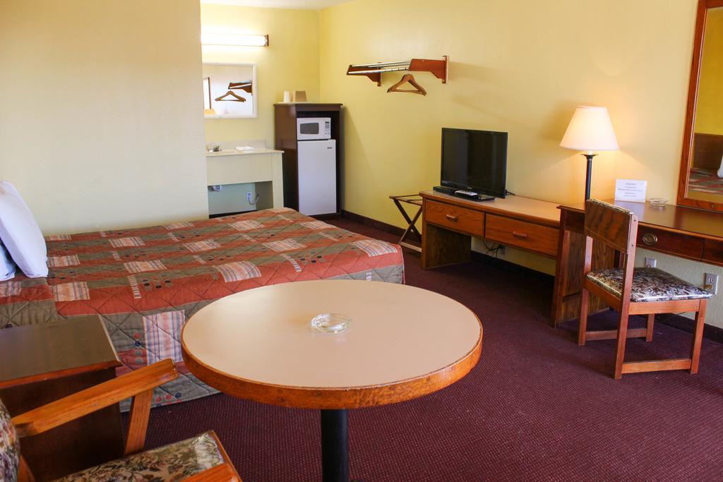 Hubbard Westworld Country Inn المظهر الخارجي الصورة