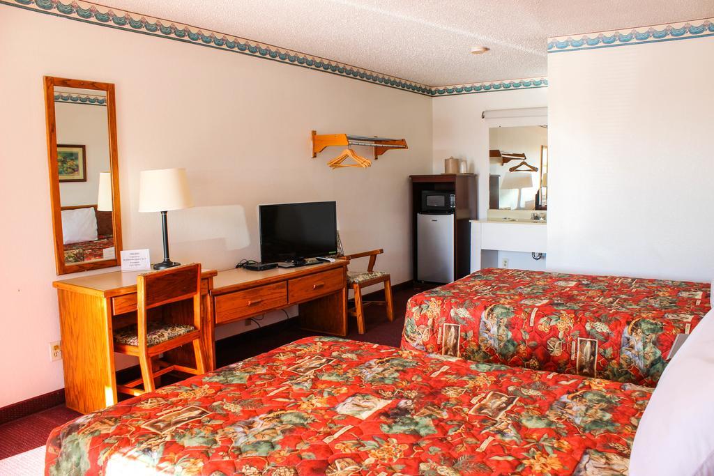 Hubbard Westworld Country Inn المظهر الخارجي الصورة