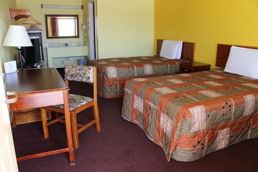 Hubbard Westworld Country Inn المظهر الخارجي الصورة